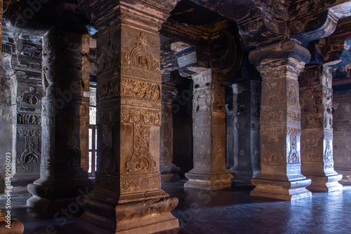 Bild auf Leinwand Interior of Ancient Carved Stone Temple Hall