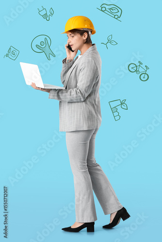 Female industrial engineer ...