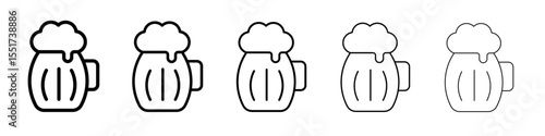 Beer mug icon simple illustration logo art