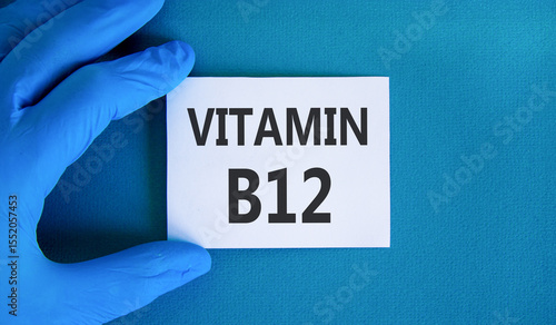Fotografía Vitamin B12 symbol