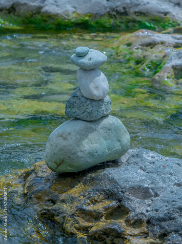 Canvas Print stones in water