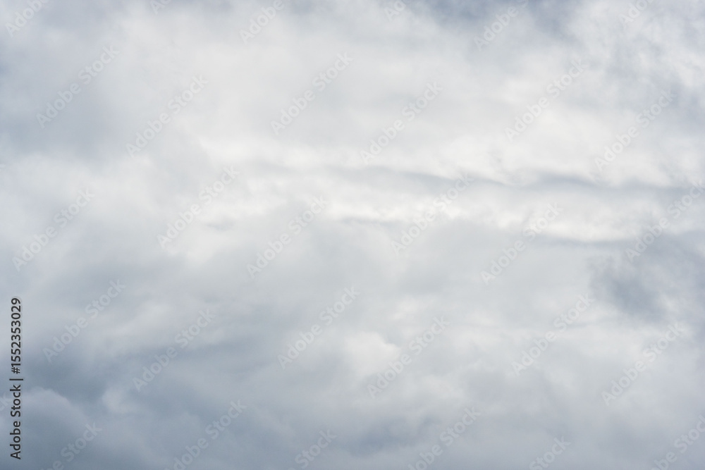 Fototapeta premium 梅雨の空 どんより曇り空01