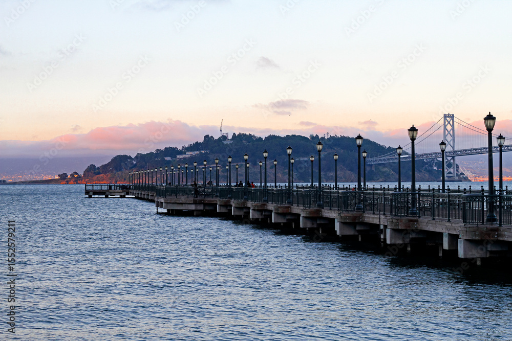 Fototapeta premium pier at sunset
