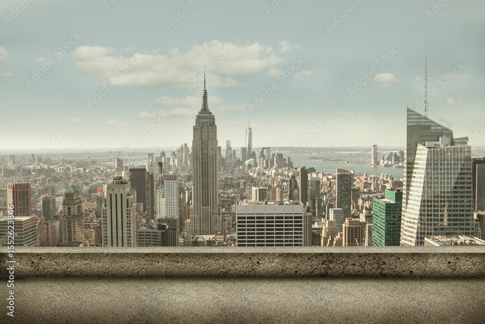 Naklejka premium Illustrating vector rooftop ledge overlooking skyline with Empire State Building and waterfront
