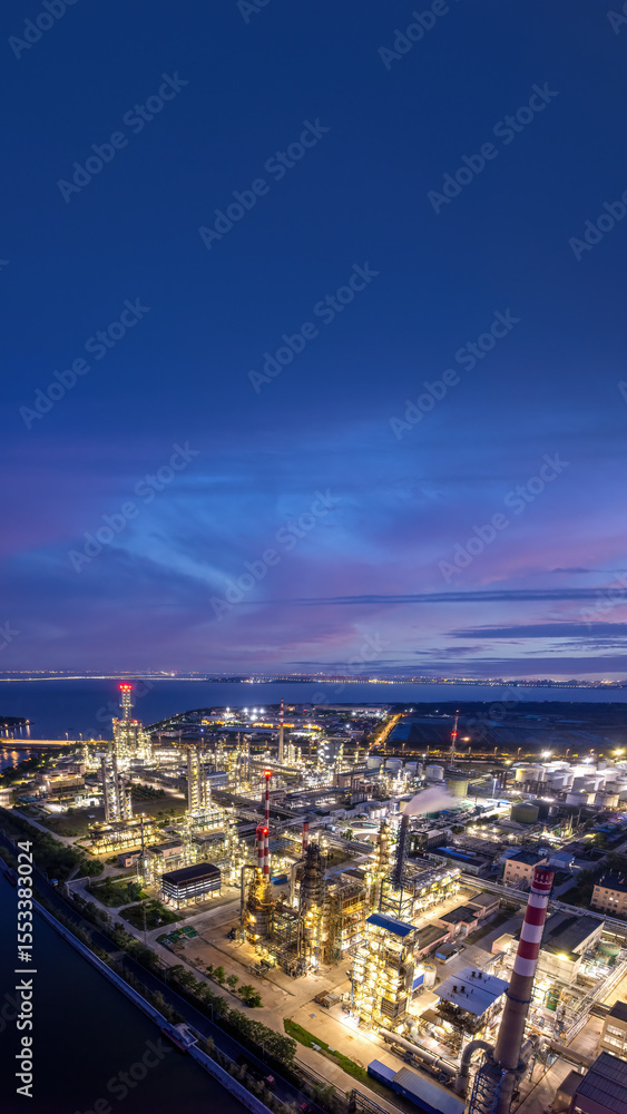 Fototapeta premium Night View of Industrial Complex