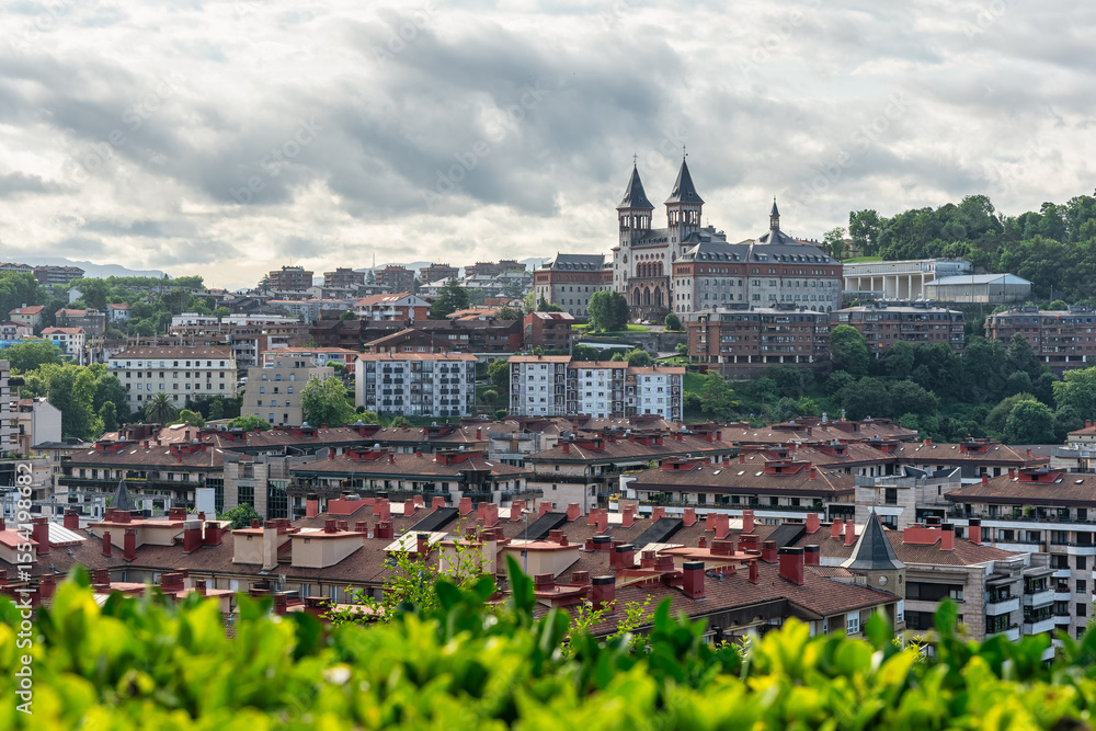 Fototapeta premium View of the city of San Sebastian at sunrise with its typical buildings of the Basque Country.