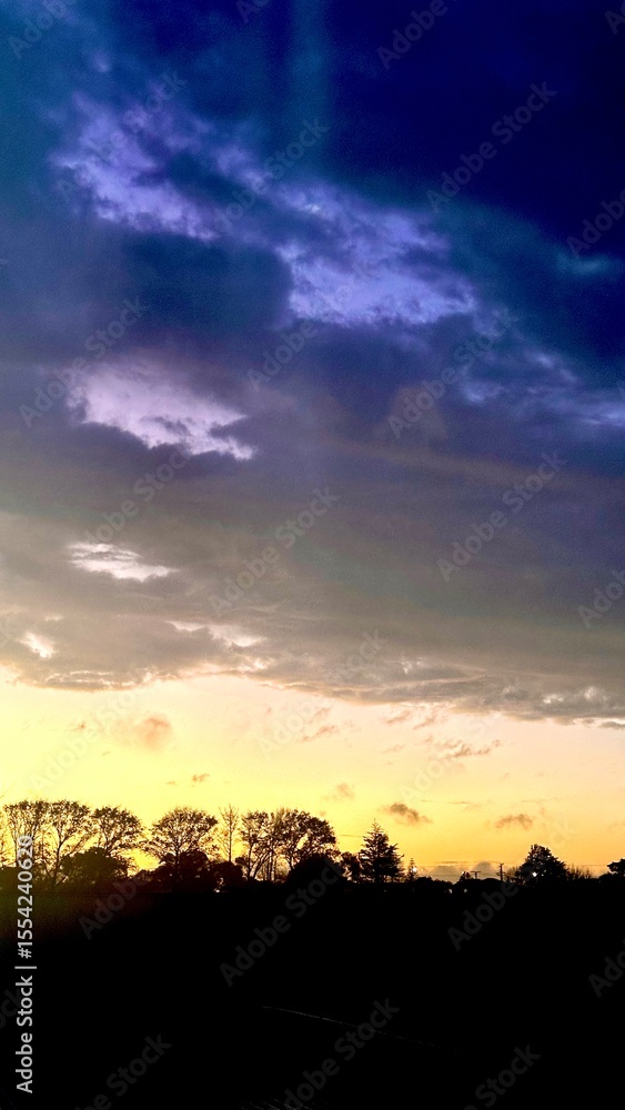 Obraz premium sunset in the mountains