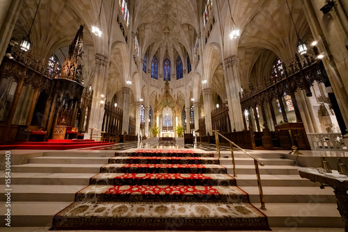 The breathtaking beauty of the decoration of St. Patrick's Cathedral, New York