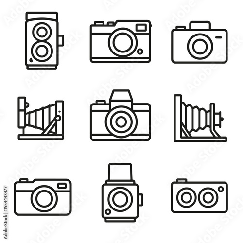 Vintage Cameras Icons. Outline icon set of vintage camera models: twin-lens reflex, rangefinder camera, box camera, folding camera