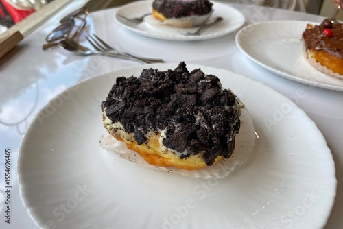 Wallpaper Mural cake with berries Torontodigital.ca