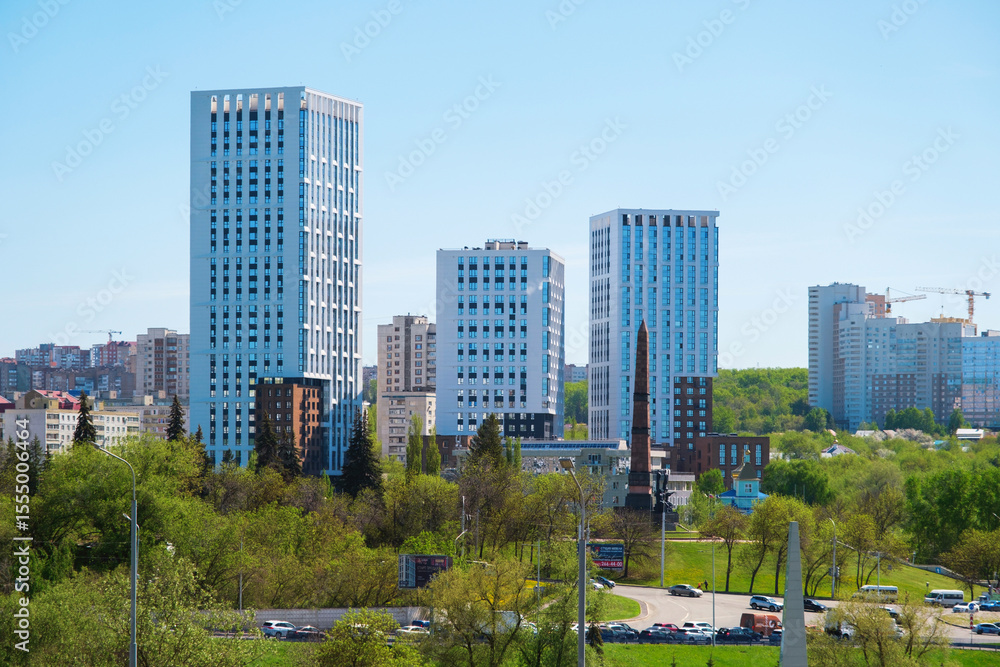 Obraz premium Russia. City of Ufa. New districts and the monument of friendship
