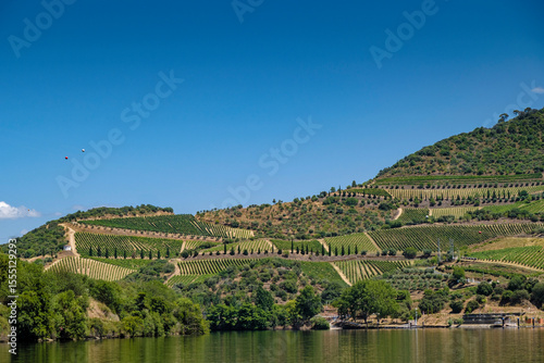 Rio Douro no Douro Vinhateiro património da UNESCO