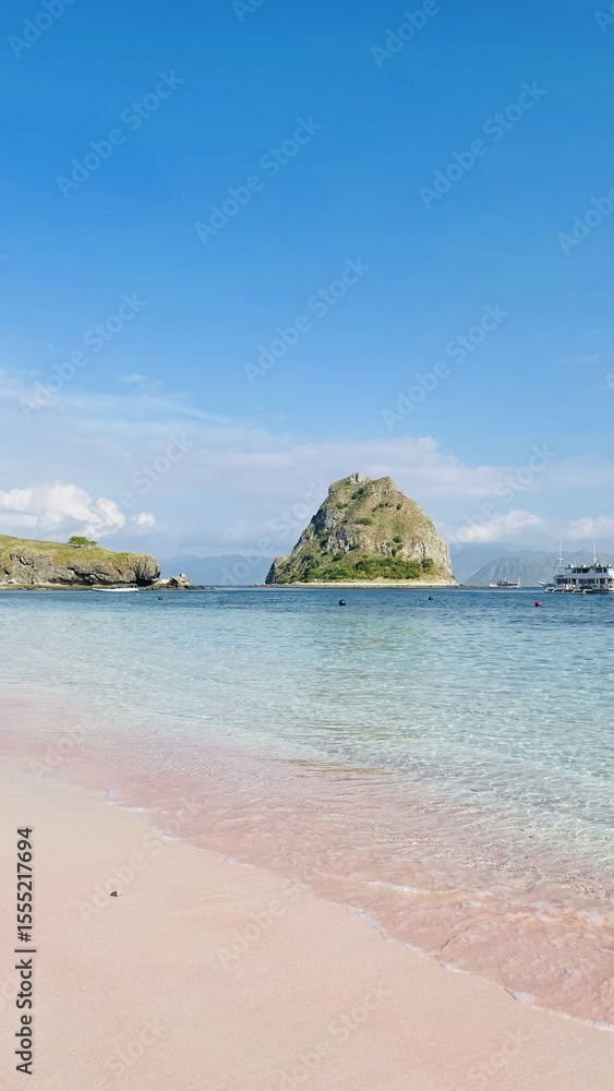 Naklejka premium pink beach
