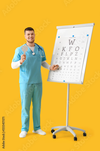 Male ophthalmologist with o...