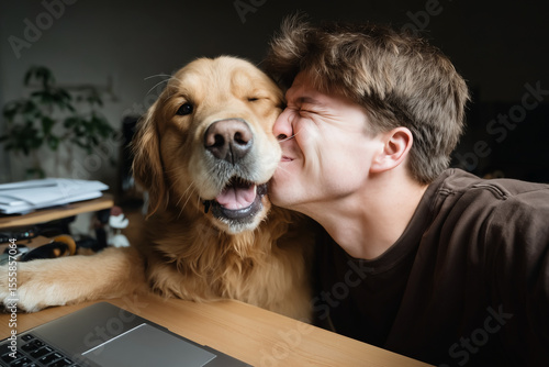 A relatable moment of pet p...