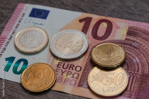 Mindestlohnerhöhung auf 13,90 € ab 2026