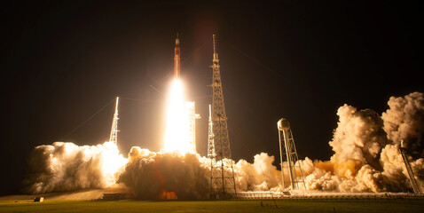 Crédence de cuisine Nasa Fusée SLS Orion mission Artemis  © Bluee