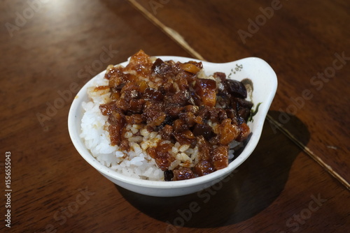 名家魯肉飯の魯肉飯