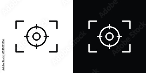 Focus icon vector graphics in strokes
