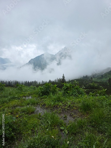 Wolken am Berg