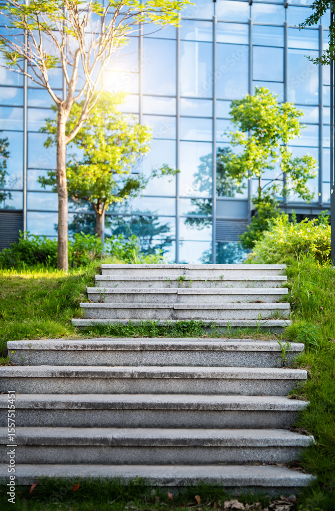 Obraz premium Empty stairs outside the office building