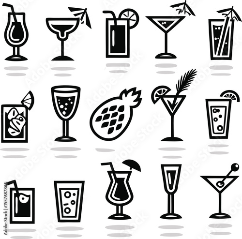 Black and White Summer Cocktail Drink Icons Set Graphic Menu Elements Drinks vector