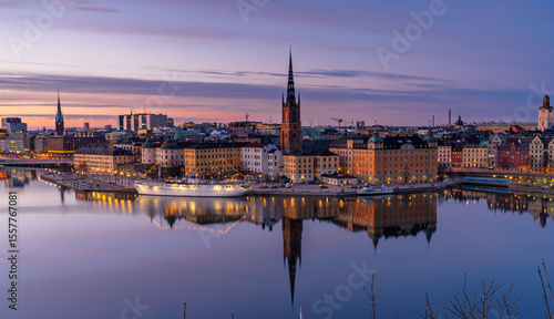 Canvas Print Sunset cityscape of Stockholm with Riddarholmen and Old Town waterfront