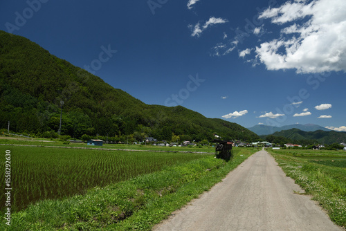 里山の田園風景