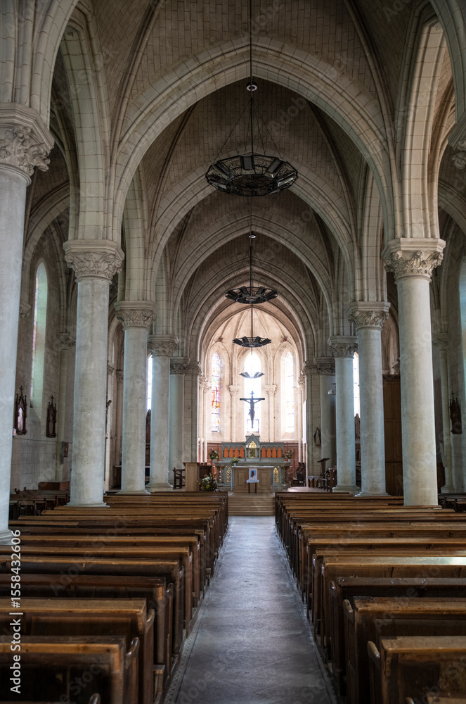 Fototapeta premium old historical The Church of Notre-Dame in durtal franch