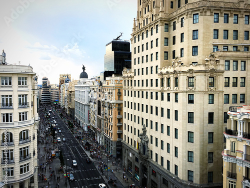 Tableau sur toile Street View of Gran Via in Madrid.
