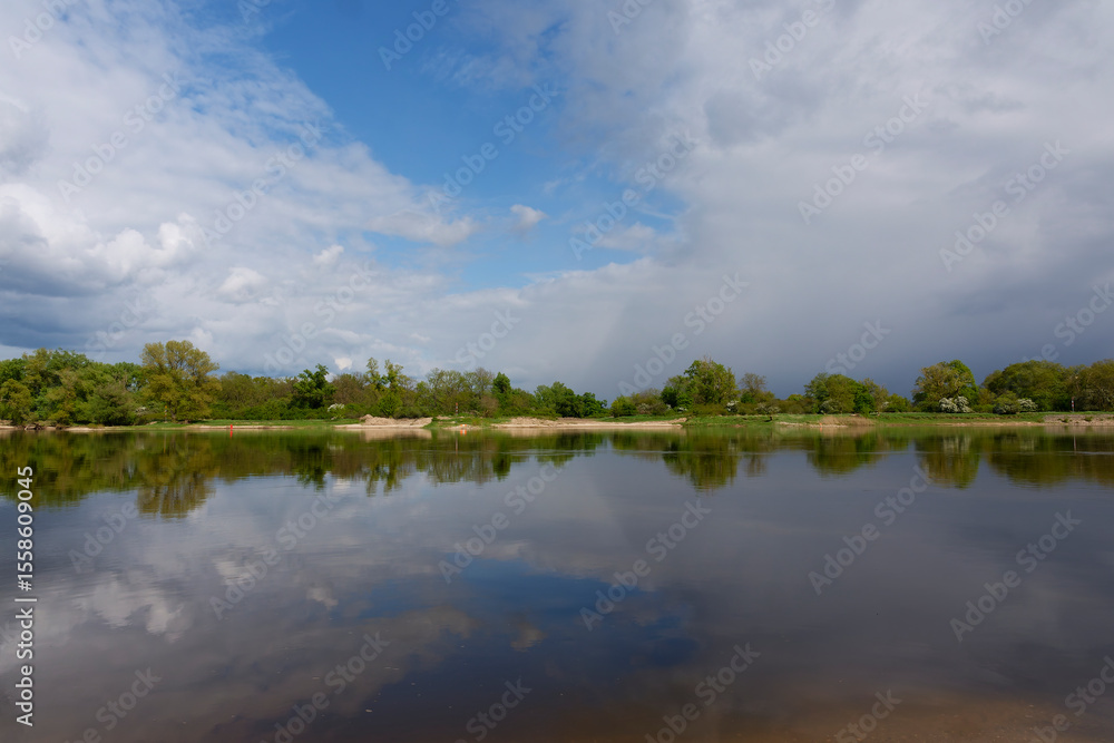 Frühjahr an der Elbe im Jerichower Land Frühjahr an der Elbe im Jerichower Land