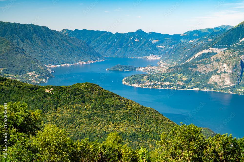 Panorama of Lake Como, with Tremezzina, Villa Balbianello, a glimpse of Lake Lugano, photographed from Alpe Tedoldo.
Panorama of Lake Como, with Tremezzina, Villa Balbianello, a glimpse of Lake Lugano, photographed from Alpe Tedoldo.
