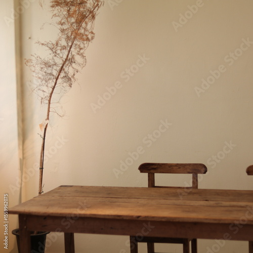 A vintage table and an old flower pot chill space