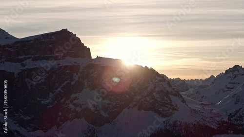 Passo Pordoi, Dolomiti, mattina presto, crepuscolo, inverno