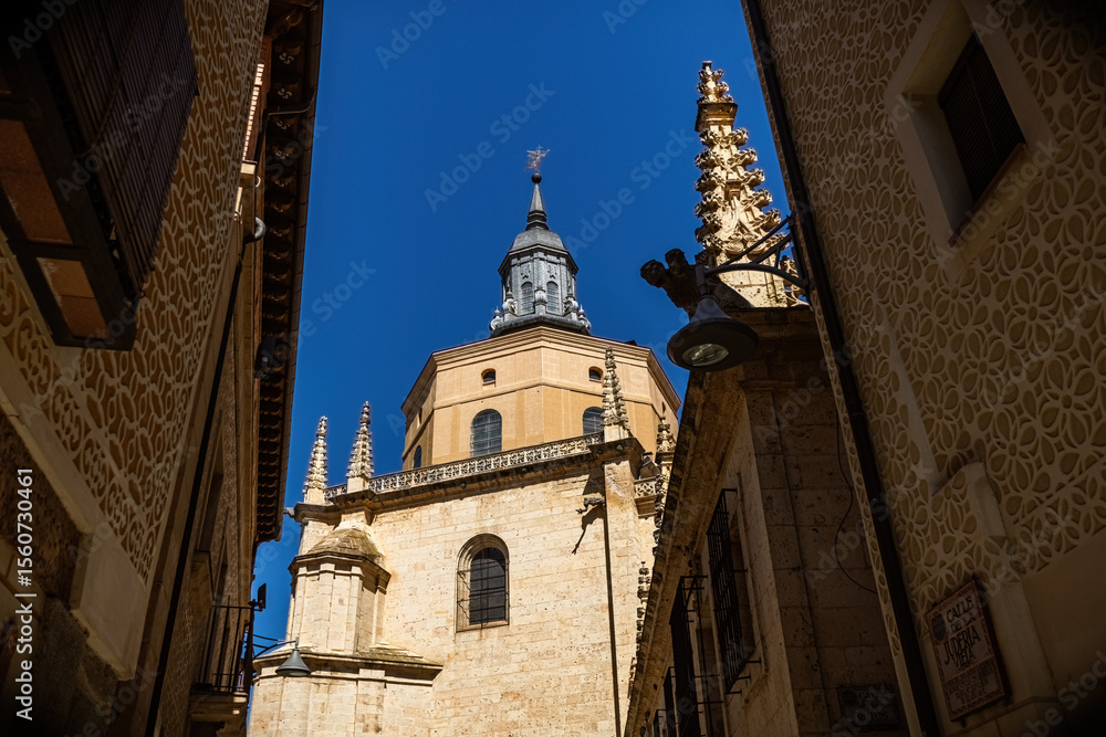 Fototapeta premium Outside view of the The Cathedral of Our Lady of the Assumption and of Saint Fructus, Roman Catholic cathedral located in the Spanish city of Segovia, Spain