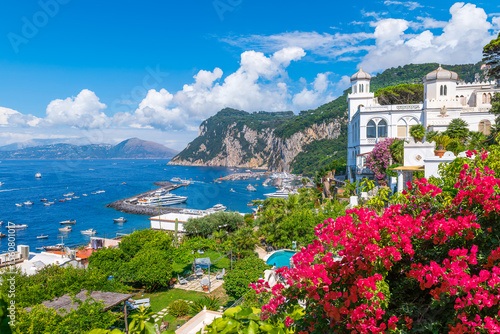 Fototapeta Naklejka Na Ścianę i Meble -  Landscape with Marina Grande in Capri Island,Tyrrhenian sea, Italy