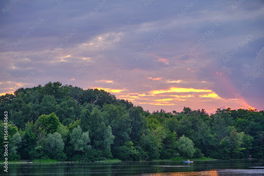 Obraz premium beautiful sunset on the river