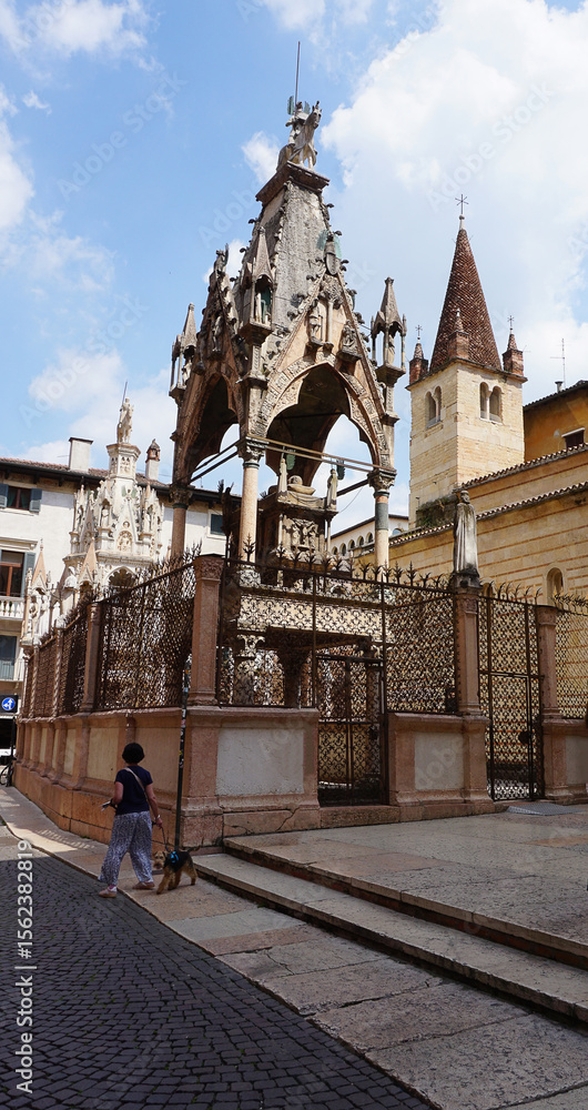 Fototapeta premium Gothic funerary monument of Cansignorio della Scala in Verona, Italy. 14th-century stone tomb with sculptural details and an equestrian statue.