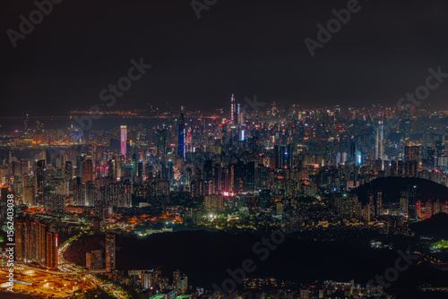 Wallpaper Mural IMMIGRANT SKY: A Billion Dreams Framed in Steel Torontodigital.ca