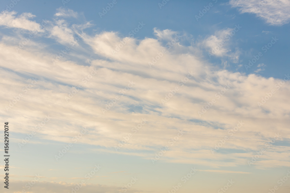 Fototapeta premium Soft Cirrus Clouds in Blue Sky