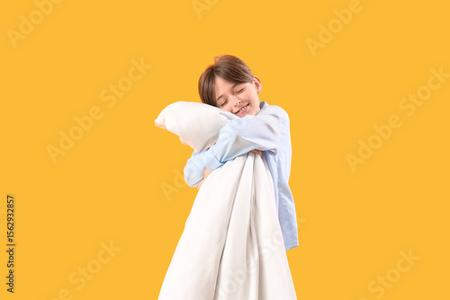 Cute little boy with blanke...