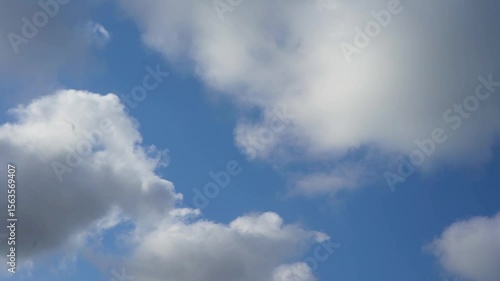 Himmel mit Wolken