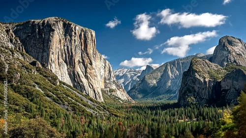 Majestic View of El Capitan and Yosemite Valley Landscape