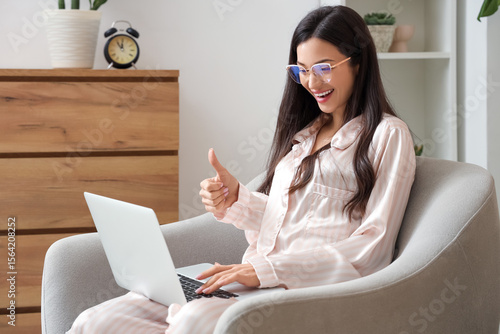 Female freelancer in stripe...