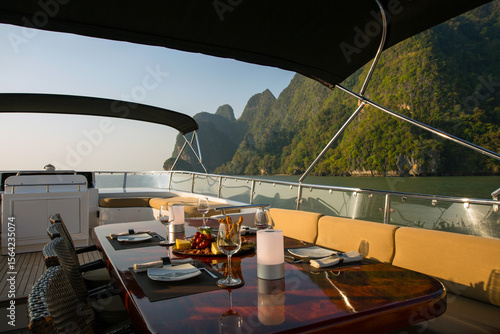 Canvastavla Luxury Yacht Flybridge Sundeck Flybridge Exterior Phang Nga Bay