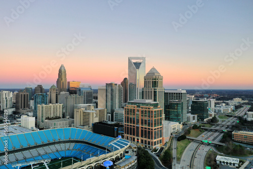 Fototapeta Naklejka Na Ścianę i Meble -  Charlotte North Carolina at sunset