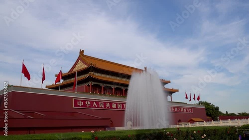 Discovering beijing's historic tiananmen square and its iconic landmarks