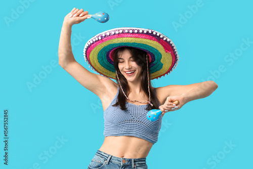 Young woman with colorful s...