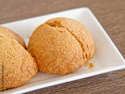 Cantonese Flaky Crust Char Siu Bun, Buttery crust, tender barbecued pork inside