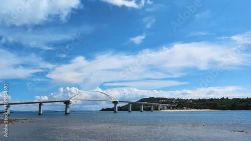 沖縄　瀬底大橋　瀬底島